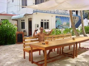 Batuta Maldives Surf View Hotel Thulusdhoo Exterior photo